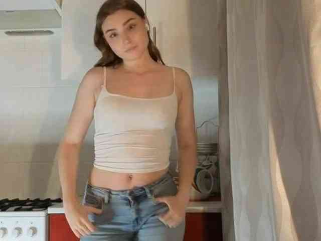 ChristiaPettet webcam
