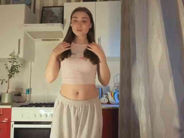 ChristiaPettet webcam