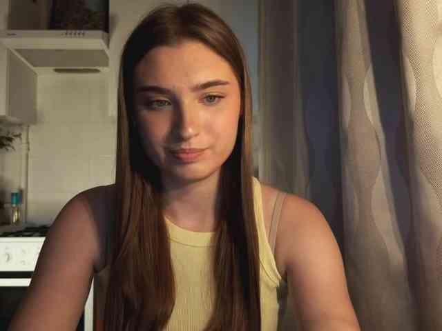 ChristiaPettet webcam