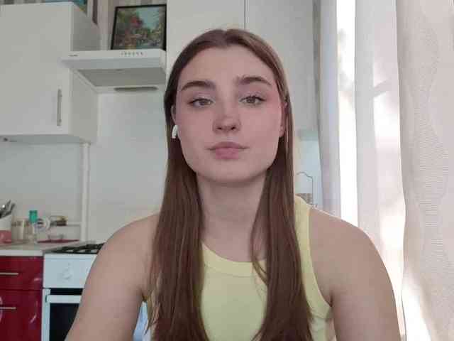 ChristiaPettet webcam