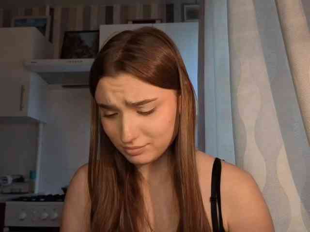 ChristiaPettet webcam