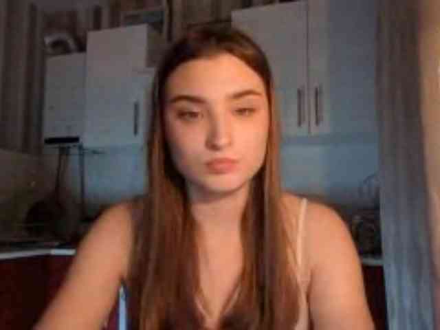 ChristiaPettet webcam