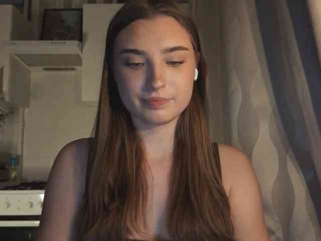 ChristiaPettet webcam