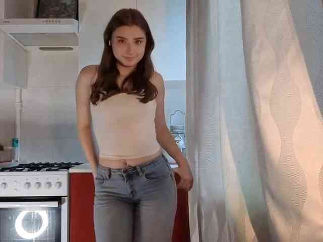 ChristiaPettet webcam