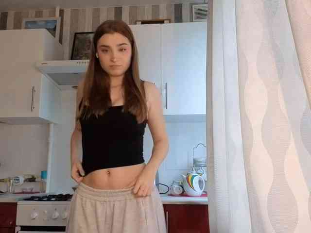 ChristiaPettet webcam