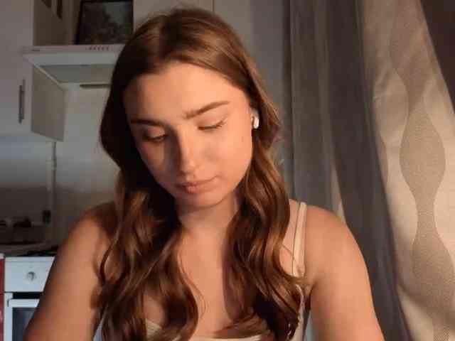 ChristiaPettet webcam