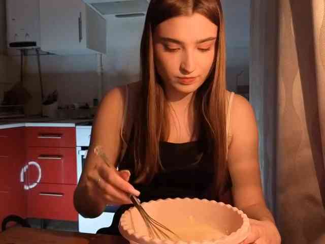 ChristiaPettet webcam