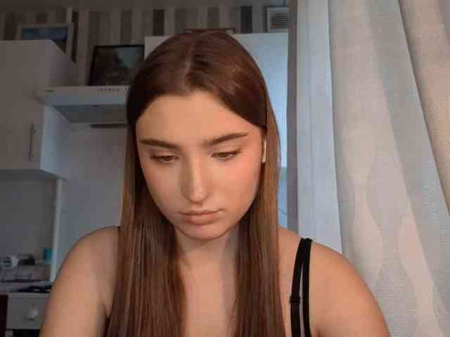 ChristiaPettet webcam