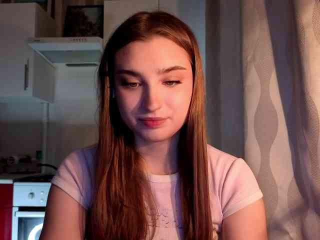 Live stream of ChristiaPettet