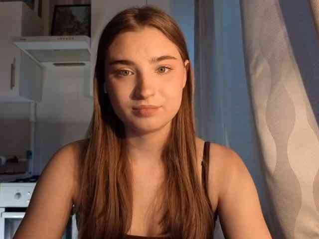 ChristiaPettet webcam