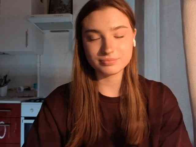 ChristiaPettet webcam