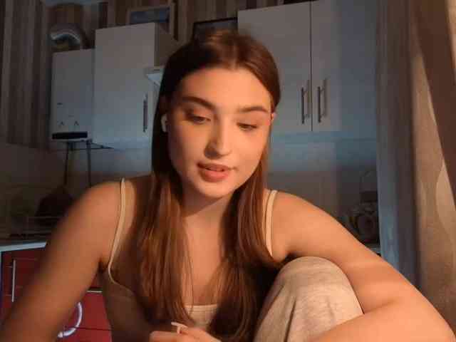 ChristiaPettet webcam