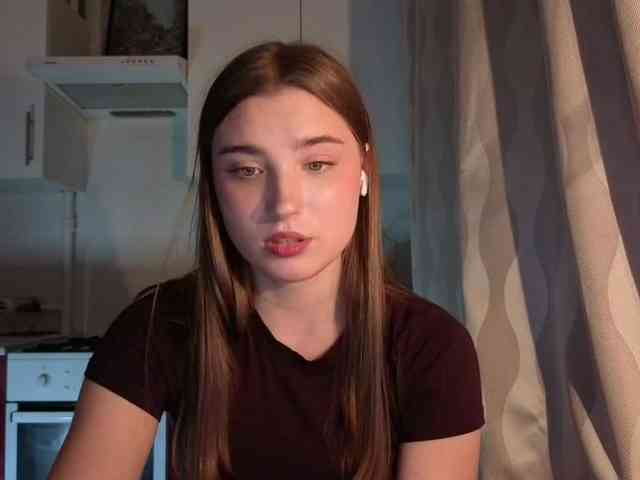 ChristiaPettet webcam