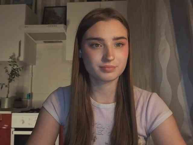 ChristiaPettet webcam