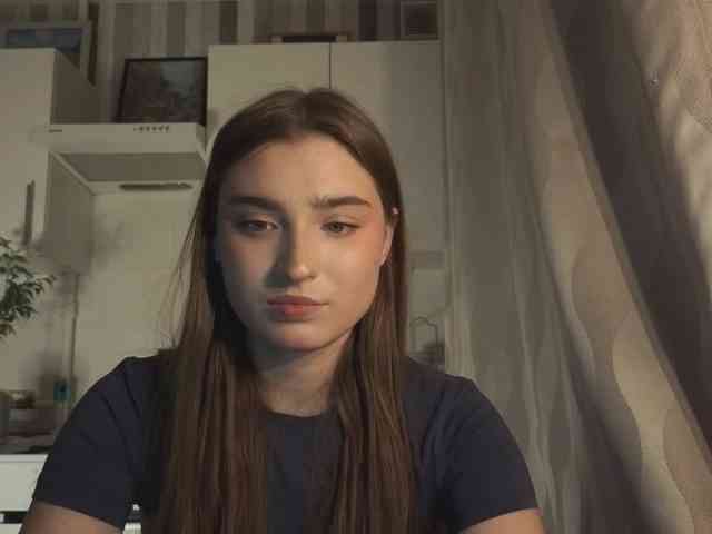 ChristiaPettet webcam