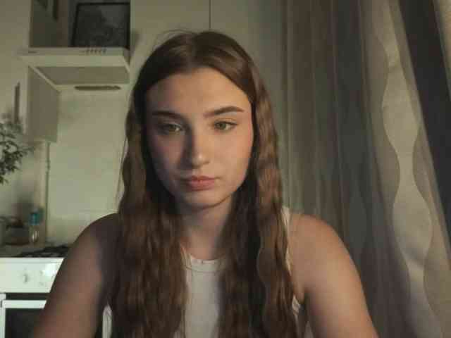 ChristiaPettet webcam