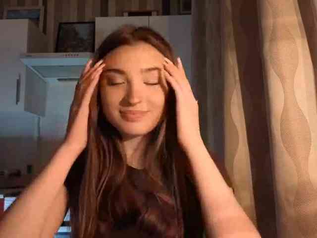 ChristiaPettet webcam