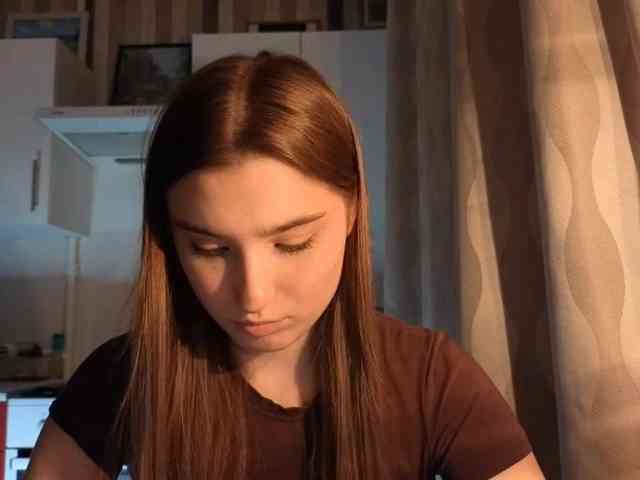 ChristiaPettet webcam