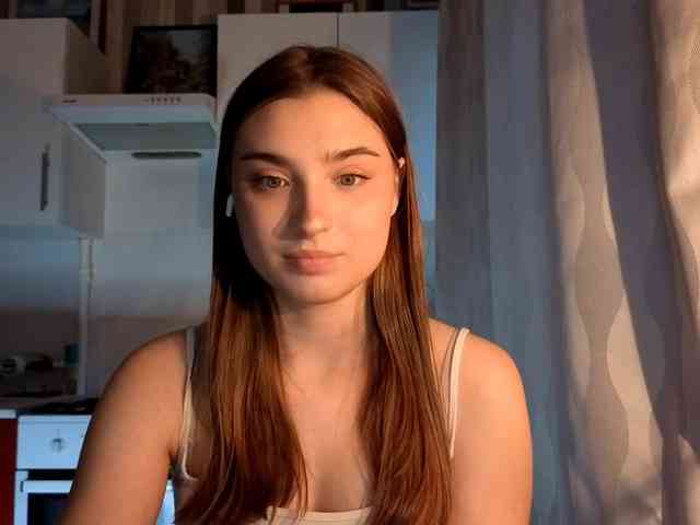 ChristiaPettet webcam