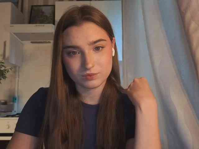 ChristiaPettet webcam