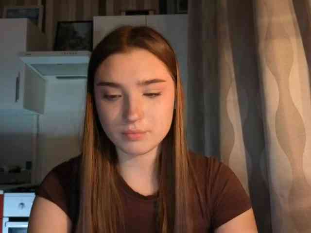 ChristiaPettet webcam