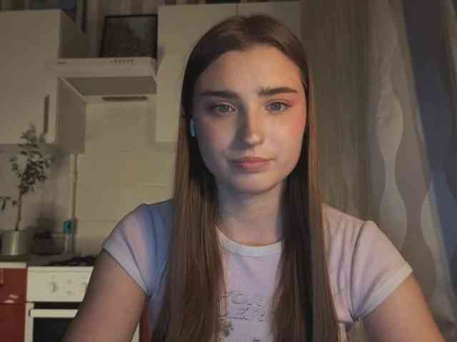 ChristiaPettet webcam
