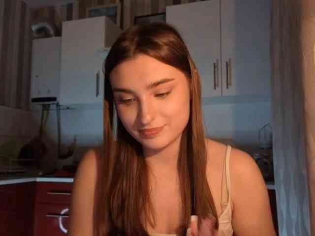 ChristiaPettet webcam