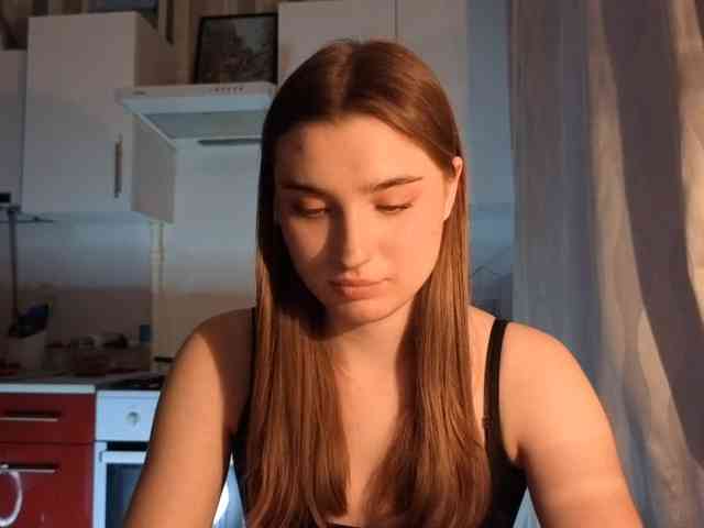 ChristiaPettet webcam