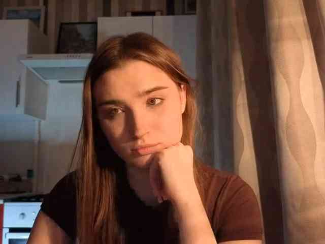 ChristiaPettet webcam