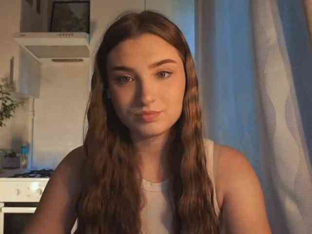 ChristiaPettet webcam