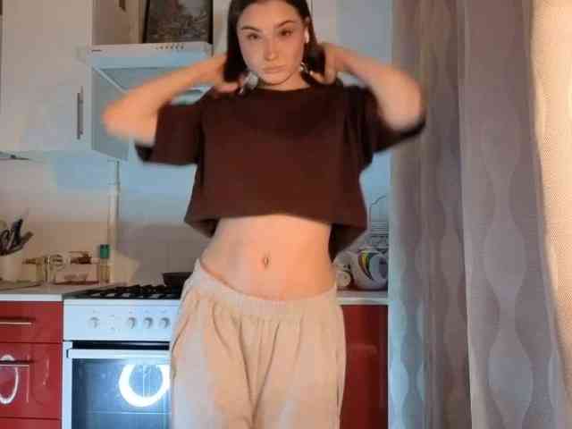 ChristiaPettet webcam