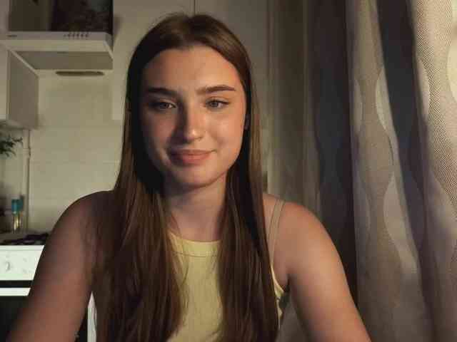 ChristiaPettet webcam