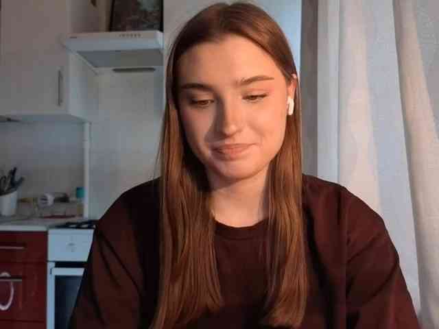 ChristiaPettet webcam