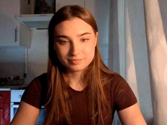 ChristiaPettet webcam