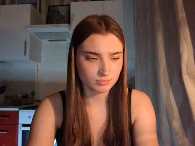 ChristiaPettet webcam