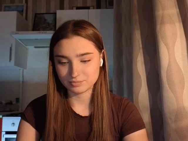 ChristiaPettet webcam