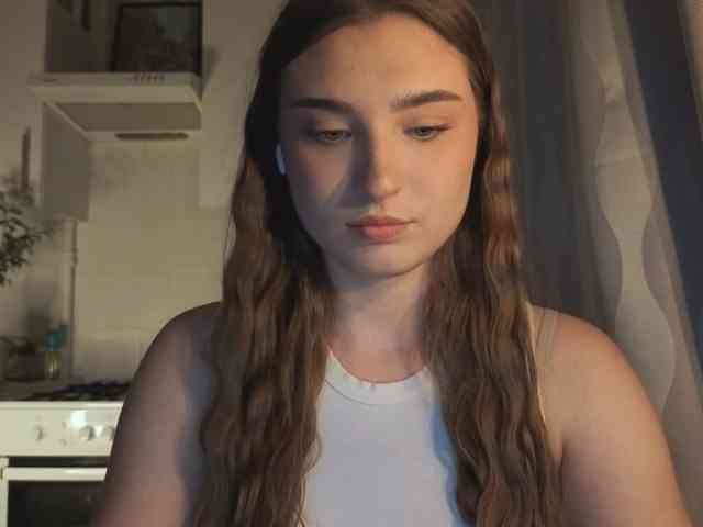 ChristiaPettet webcam