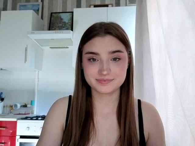 ChristiaPettet webcam