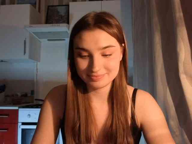 ChristiaPettet webcam