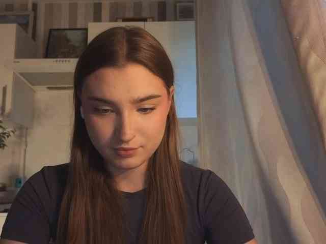 ChristiaPettet webcam