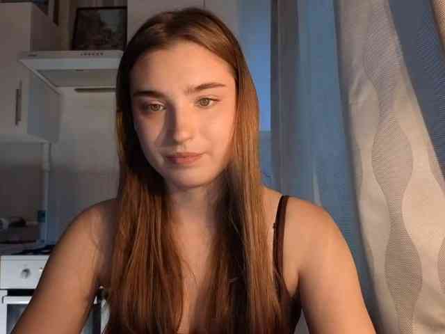 ChristiaPettet webcam