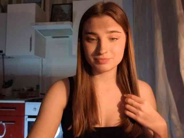 ChristiaPettet webcam