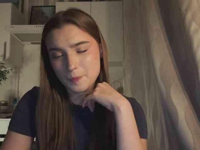 ChristiaPettet webcam