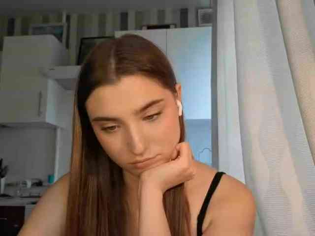 ChristiaPettet webcam