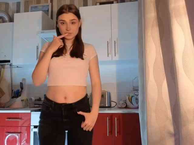 ChristiaPettet webcam