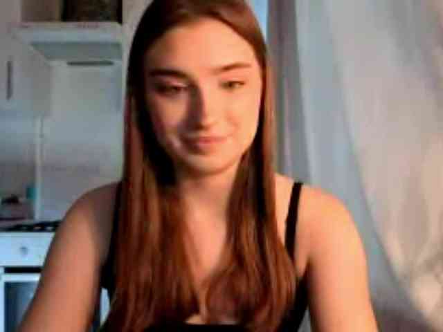 ChristiaPettet webcam