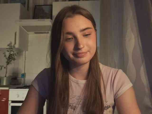 ChristiaPettet webcam