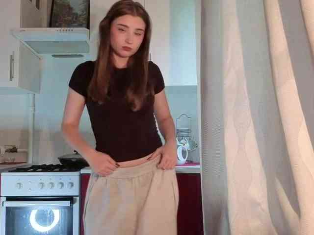 ChristiaPettet webcam