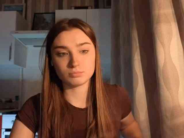 ChristiaPettet webcam