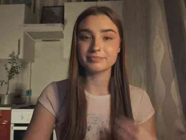 ChristiaPettet webcam